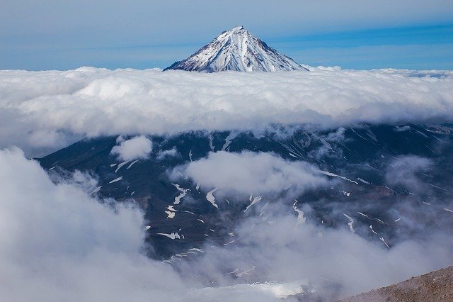 Reach The Peak podcast by Sam&nbsp;Tumblin